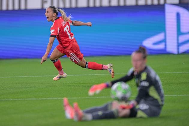 Juventus FC v SL Benfica - UEFA Women s Champions League 2025 26 League Phase MD1 Lucia Alves of SL Benfica celebrates after the 0-1 goal during the UEFA Women s Champions League match between Juventus Women and SL Benfica at Allianz Stadium in Torino, Italy, on October 7, 2025. Torino Italy  Copyright: xAndreaxxAmatox originalFilename:amato-notitle251007_np4VA.jpg