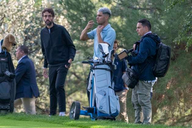 October 8, 2025, Madrid, Madrid, Spain: CARLOS ALCARAZ during the exhibition matchday of the Acciona Open de EspaoÂ±a presented by Madrid, held at the Club de Campo Villa de Madrid on October 8, 2025, in Madrid, Spain. Madrid Spain - ZUMAc312 20251008_zsp_c312_062 Copyright: xOscarxManuelxSanchezx