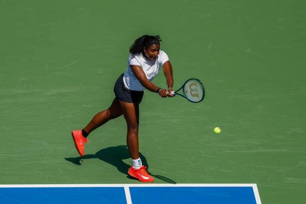 WUHAN, CHINA - OCTOBER 08: Hailey Baptiste of United States returns a shot in the Women s Singles Round of 32 match against Jessica Pegula of United States on day 5 of 2025 Wuhan Open at Optics Valley International Tennis Center on October 8, 2025 in Wuhan, Hubei Province of China.  Copyright: xVCGx 111595855323