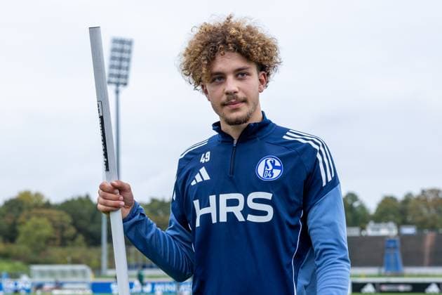 08 10 2025, Football, Season 2025 2026, Training FC Schalke 04, Mika Khadr FC Schalke 04 Gelsenkirchen Training ground FC Schalke 04 NRW Germany xRHR PHOTO YYx Copyright: RHR-FOTOx RHR-FOTO YY