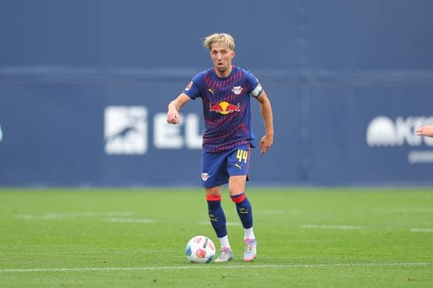 RB Leipzig Dukla Prague test match Leipzig, 08 10 2025, Training center at Cottweg, Football, Men, Season 2025 2026, Test match, RB Leipzig FK Dukla Prague 2 2 2 0 , In the picture Kevin Kampl 44, RB Leipzig ,