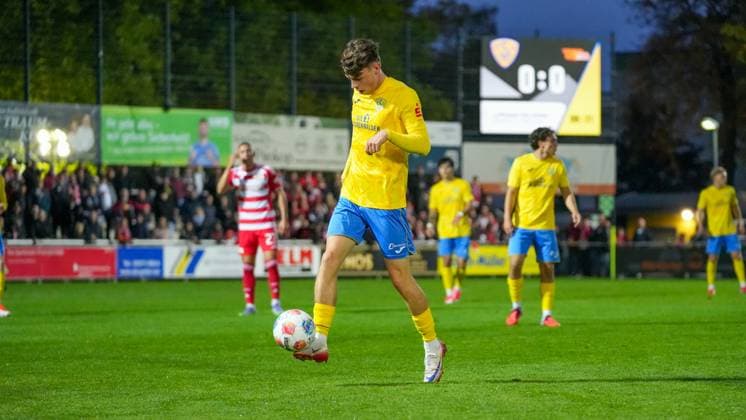 Soccer, Men, Season 2025 2026, Test match, Friendly match, FSV 63 Luckenwalde vs 1 FC Union Berlin, Wednesday 08 10 2025, Werner Seelenbinder Stadion Luckenwalde, In the picture Tim Maciejewski Luckenwalde Brandenburg Germany
