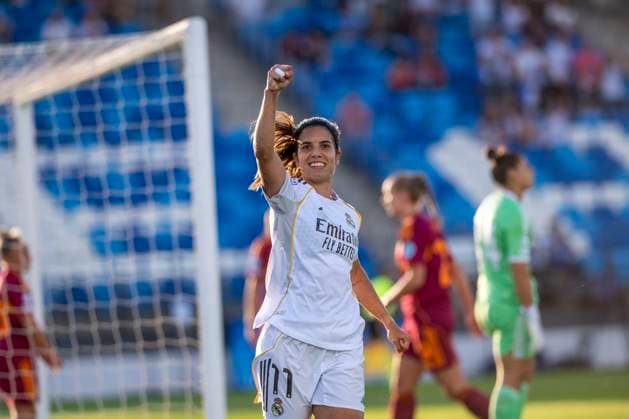 October 8, 2025, Madrid, Madrid, Spain: Celebrate the first goal of the game ALBA REDONDO of Real Madrid Femenino CF during the Women s Champions League match REAL MADRID FEMENINO - ASSOCIAZIONE SPORTIVA ROMA on October 8, 2025, Valdebebas, Madrid, Spain. Madrid Spain - ZUMAc312 20251008_zsp_c312_266 Copyright: xOscarxManuelxSanchezx