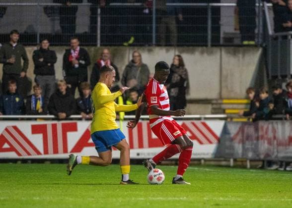 Soccer, Men, Season 2025 2026, Test match, FSV 63 Luckenwalde 1 FC Union Berlin, f l Lucas Will FSV Luckenwalde , Stanley Nsoki 1 FC Union Berlin , 08 10 2025, Copyright: xMatthiasxKochx
