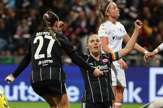 2025 10 03 xJFx second qualifying round UEFA Women™s Europa Cup 2025 2026 Eintracht Frankfurt 1 FC Slovacko v l , Ereleta Memeti Eintracht Frankfurt , Laura Freigang Eintracht Frankfurt , Torjubel, Goal celebration, celebrate the goal DFL DFB REGULATIONS PROHIBIT ANY USE OF PHOTOGRAPHS as IMAGE SEQUENCES and or QUASI VIDEO Copyright: JoaquimxFerreira
