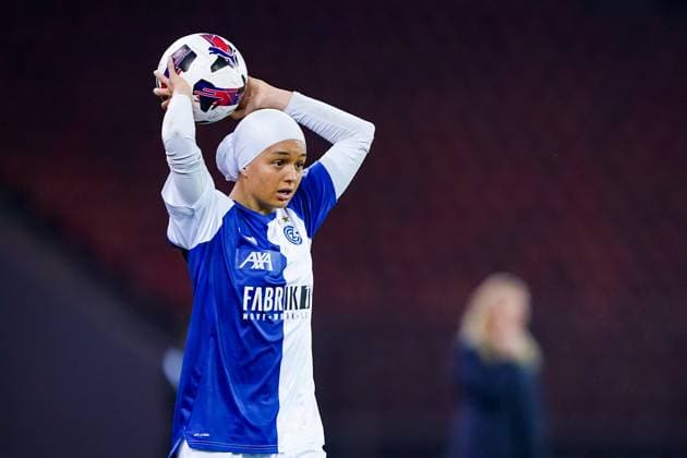 Switzerland UEFA Women s Europa Cup 2025 2026, GC Women s Football vs Ajax Amsterdam, Letzigrund, Zurich Imane Touriss 20 Grasshopper Club in action, on the ball Copyright: xDanielaxPorcellix