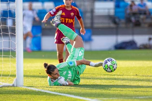 October 8, 2025, Madrid, Madrid, Spain: RACHELE BALDI of Associazione Sportiva Roma during the Women s Champions League match REAL MADRID FEMENINO - ASSOCIAZIONE SPORTIVA ROMA on October 8, 2025, Valdebebas, Madrid, Spain. Madrid Spain - ZUMAc312 20251008_zsp_c312_284 Copyright: xOscarxManuelxSanchezx