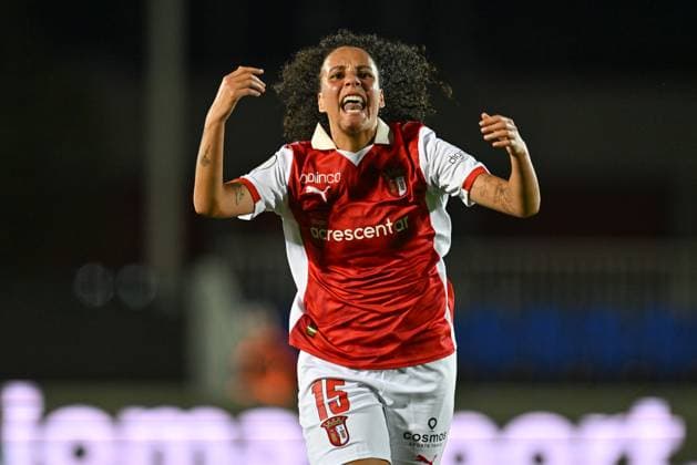 251008 RSC ANDERLECHT VS SC BRAGA Zoi Van De Ven (15) of Braga celebrates after scoring the 0-1 goal during a female soccer game between RSC Anderlecht Women and SC Braga on the 2nd qualifying round first leg of the 2025-2026 season of the Uefa Womens Europa Cup , on Wednesday 8 October 2025 in Deinze , Belgium . PHOTO SPORTPIX David Catry Deinze Burgemeester Van de Wielestadion Belgium  Copyright: xSportpix.bex xDavidxCatryxDavidxCatryx