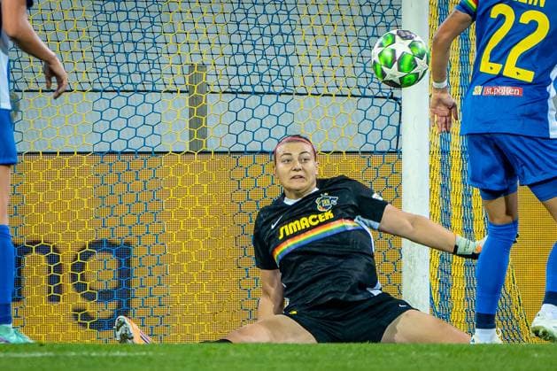 SOCCER - WCL, St.Poelten vs Atletico SANKT POELTEN,AUSTRIA,08.OCT.25 - SOCCER - UEFA Women s Champions League, SKN Sankt Poelten vs Atletico Madrid. Image shows Carina Schluter (St.Poelten).  GEPAxpictures xKevinxHackner