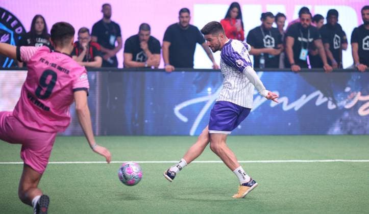 Recording date 6 October 2025 Indoor soccer, The Icon League, season three, match day two at Sporthalle Hamburg in Alsterdorf match two Plyrs United The Pack FC Stefan Winkel Pack FC, r Winterhude Hamburg