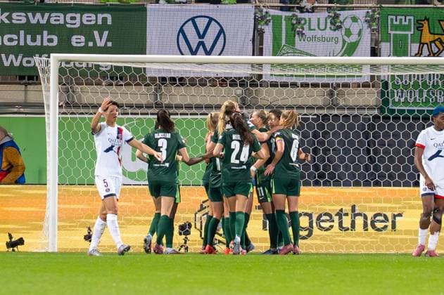 Germany, Football, UEFA, Women™s Champions League, Matchday 1 2025 2026, VfL Wolfsburg Paris St Germain on 08 10 in Wolfsburg AOK Stadion Goal celebration 2 0 by Ella Peddemors VfL Wolfsburg 5 Copyright: xSvenxHeidmannx