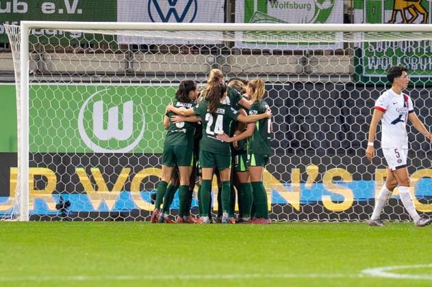Germany, Football, UEFA, Women™s Champions League, Matchday 1 2025 2026, VfL Wolfsburg Paris St Germain on 08 10 in Wolfsburg AOK Stadion Goal celebration 2 0 by Ella Peddemors VfL Wolfsburg 5 Copyright: xSvenxHeidmannx