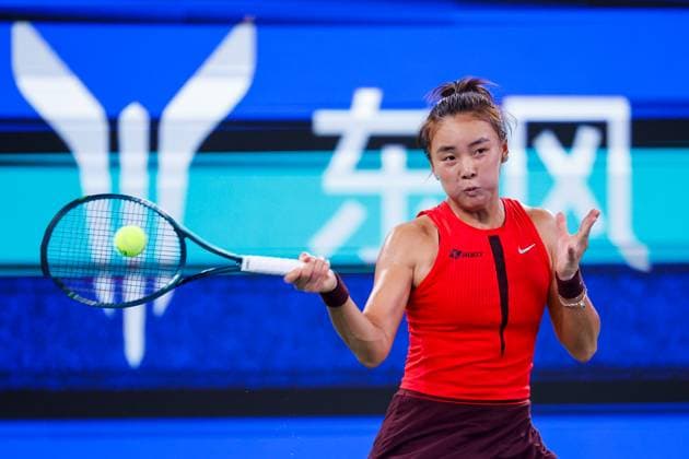WUHAN, CHINA - OCTOBER 08: Yuan Yue of China competes in the Women s Singles Round of 32 match against Jasmine Paolini of Italy on day 5 of 2025 Wuhan Open at Optics Valley International Tennis Center on October 8, 2025 in Wuhan, Hubei Province of China.  Copyright: xVCGx 111595917740