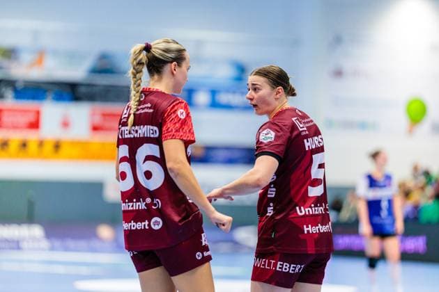 v l Luisa Guertelschmied HSG Bensheim Auerbach, 66 , Isabell Hurst HSG Bensheim Auerbach, 05 GER, HSG Blomberg Lippe vs HSG Bensheim Auerbach, Handball, 1 Bundesliga Women, Matchday 8, Season 2025 2026, 08 10 2025 GER, HSG Blomberg Lippe vs HSG Bensheim Auerbach, Handball, 1 Bundesliga Women, Matchday 8, Season 2025 2026, 08 10 2025 Blomberg Copyright: xEibner-Pressefoto JanxRollingerx EP_JSK