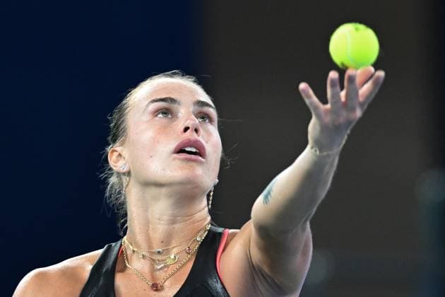 (251009) -- WUHAN, Oct. 9, 2025 -- Aryna Sabalenka of Belarus serves during the women s singles round of 16 match against Liudmila Samsonova of Russia at the 2025 Wuhan Open tennis tournament in Wuhan, central China s Hubei Province, Oct. 9, 2025. ) (SP)CHINA-WUHAN-TENNIS-WUHAN OPEN-WOMEN S SINGLES (CN) ChengxMin 