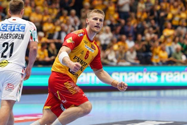 GOG v Magdeburg, EHF Champions League Handball, Svendborg, Denmark Svendborg, Denmark. 08th, October 2025. Frederik Bjerre (6) of GOG seen during the EHF Champions League match between GOG and Magdeburg at Arena Svendborg in Svendborg. Denmark, Svendborg  Copyright: xGonzalesxPhoto LauxNielsenx