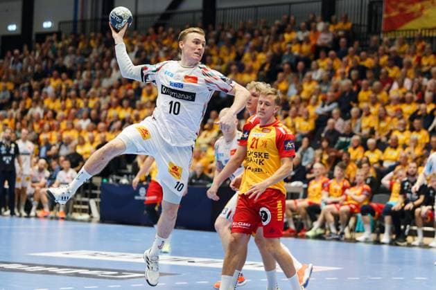 GOG v Magdeburg, EHF Champions League Handball, Svendborg, Denmark Svendborg, Denmark. 08th, October 2025. Gisli Thorgeir Kristjansson (10) of Magdeburg seen during the EHF Champions League match between GOG and Magdeburg at Arena Svendborg in Svendborg. Denmark, Svendborg  Copyright: xGonzalesxPhoto LauxNielsenx