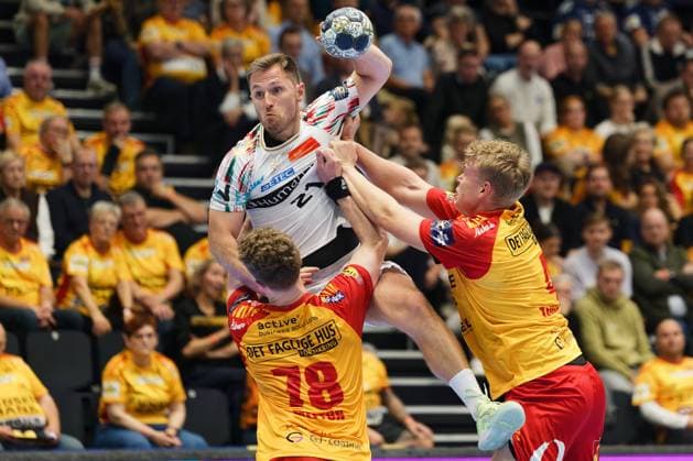GOG v Magdeburg, EHF Champions League Handball, Svendborg, Denmark Svendborg, Denmark. 08th, October 2025. Albin Lagergren (21) of Magdeburg seen during the EHF Champions League match between GOG and Magdeburg at Arena Svendborg in Svendborg. Denmark, Svendborg  Copyright: xGonzalesxPhoto LauxNielsenx