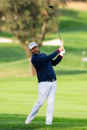 October 9, 2025, Madrid, Madrid, Spain: JENS DANTORP, hole 1, second shot during the matchday of the Open de Espao±a presented by Madrid, held at the Club de Campo Villa de Madrid on October 9, 2025, in Madrid, Spain. Madrid Spain - ZUMAc312 20251009_zsp_c312_052 Copyright: xOscarxManuelxSanchezx
