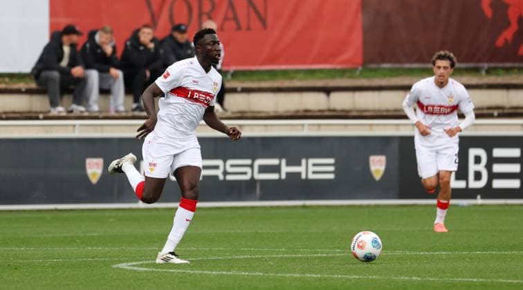 BAU 09 10 2025 Stuttgart Soccer VfB Stuttgart vs SV Elversberg, Silas VfB, in front