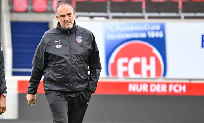 09 10 2025 Soccer Season 2025 2026 Test match Friendly match Preparation match 1 FC Heidenheim FCH SpVgg Greuther Fürth Kleeblatt xwoxzix Frank Schmidt Coach 1 FC Heidenheim FCH
