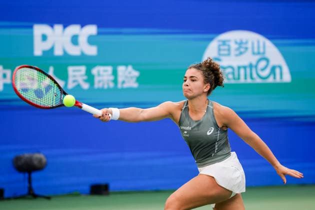 WUHAN, CHINA - OCTOBER 09: Jasmine Paolini of Italy returns a shot in the Women s Singles Round of 16 match against Clara Tauson of Denmark on day 6 of 2025 Wuhan Open at Optics Valley International Tennis Center on October 9, 2025 in Wuhan, Hubei Province of China.  Copyright: xVCGx 111596125273