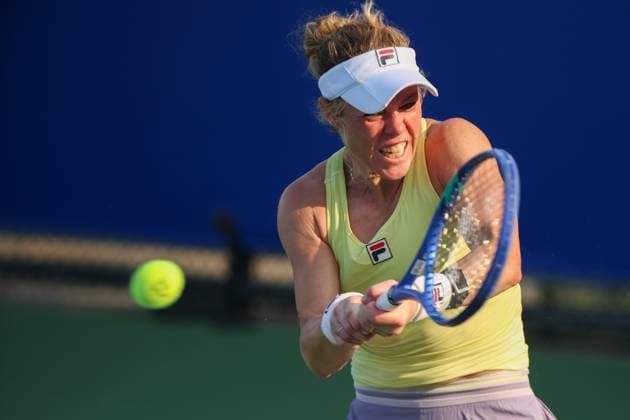 WUHAN, CHINA - OCTOBER 09: Laura Siegemund of Germany returns a shot in the Women s Singles Round of 16 match against Magdalena Frech of Poland on day 6 of 2025 Wuhan Open at Optics Valley International Tennis Center on October 9, 2025 in Wuhan, Hubei Province of China.  Copyright: xVCGx 111596144629