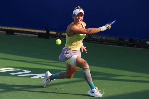 WUHAN, CHINA - OCTOBER 09: Laura Siegemund of Germany returns a shot in the Women s Singles Round of 16 match against Magdalena Frech of Poland on day 6 of 2025 Wuhan Open at Optics Valley International Tennis Center on October 9, 2025 in Wuhan, Hubei Province of China.  Copyright: xVCGx 111596144635