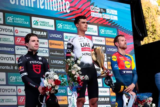 Gran Piemonte 2025 Gran Piemonte 2025 - Dogliani - Acqui Terme 179 km - 09 10 2025 - Marc Hirschi (SUI Tudor Pro Cycling Team) - Isaac Del Toro (MEX - UAE Team Emirates - XRG) - Bauke Mollea (NED - Lidl - Trek) - photo Roberto Bettini SprintCyclingAgency 2025 Acqui Terme Italy  Copyright: xRobertoxBettinix xSprintcyclingagencyx