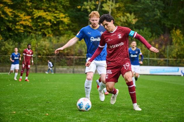 09 10 2025, Football, Men, Test match, Friendly match, Season 2025 2026, Holstein Kiel Aarhus GF Robert Wagner vs Eric Kahl Kiel Holstein Stadion, Projensdorf, T Schleswig Holstein Germany