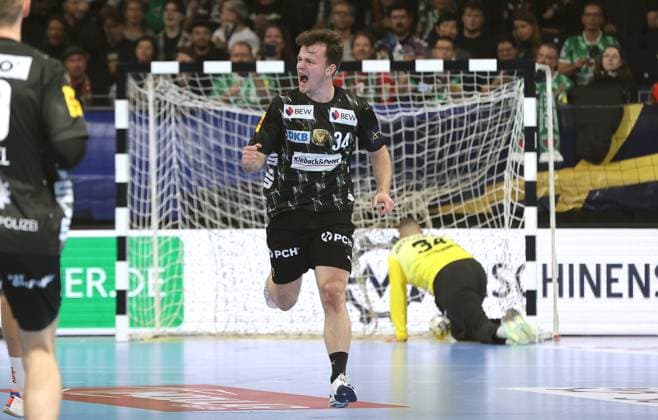 Hakun West av Teigum celebrates after scoring Joy Emotion Cheering Sport Handball CL Champions League Champions League Men 4 Matchday Season 2025 2026 09 10 2025 Füchse Berlin vs Dinamo Bucharest in the Max Schmeling Halle