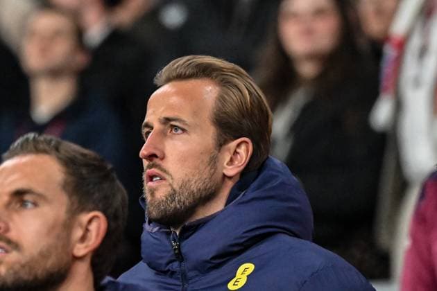 England v Wales - International Friendly, Länderspiel, Nationalmannschaft Harry Kane (9 England) looks on from the bench during the International Friendly match between England and Wales at Wembley Stadium in London, England, on October 9, 2025. London Greater London United Kingdom  Copyright: xMIxNewsx originalFilename:fletcher-englandv251009_np9Nv.jpg