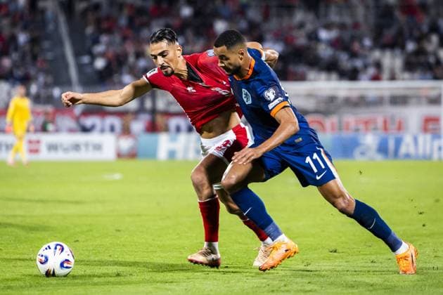 ATTARD - (l-r) Ilyas Chouaref of Malta and Cody Gakpo of the Netherlands at the National Stadium during the Dutch national team, Nationalteam s 2026 FIFA World Cup, WM, Weltmeisterschaft, Fussball qualifying match against Malta. ANP KOEN VAN WEEL xVIxANPxSportx xxANPxIVx 538799483 originalFilename: 538799483.jpg