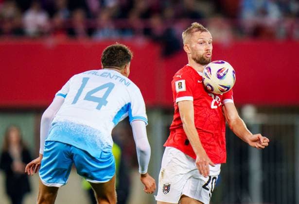 SOCCER - FIFA WC quali, AUT vs SMR VIENNA,AUSTRIA,09.OCT.25 - SOCCER - FIFA World Cup, WM, Weltmeisterschaft, Fussball 2026, European Qualifiers, group stage, OEFB international match, Länderspiel, Nationalmannschaft Austria vs San Marino. Image shows Konrad Laimer (AUT) ans Giacomo Valentini (SMR).  GEPAxpictures xEdgarxEisner