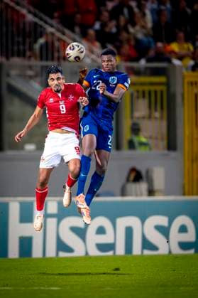 Malta player Ilyas Chouaref, Netherlands defender Denzel Dumfries during the match Malta vs Netherlands at the National Stadium Ta Qali for the European Qualifiers Group G season 2025-2026 in ATTARD, Malta on 9 October 2025, (photo by Marcel van Dorst EYE4images DeFodi Images) Malta player Ilyas Chouaref, Netherlands defender Denzel Dumfries during the match Malta vs Netherlands at the National Stadium Ta Qali for the European Qualifiers Group G season 2025 2026 in ATTARD, Malta on 9 October 2025, photo by Marcel van Dorst EYE4images DeFodi Images