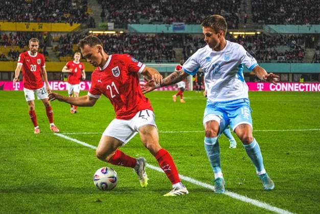 Football Austria, FIFA World Cup Qualification Europe UEFA 2026, Matchday 7 ÖFB Austria vs San Marino Ernst Happel Stadion Vienna, Austria Nikolaus Wurmbrand Austria, 21 with Alessandro Tosi San Marino, 12 Copyright: xLukasxBierederx