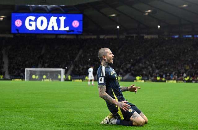 Glasgow, Scotland, 9th October 2025. Lydon Dykes of Scotland scores the sides 3rd goal after a defensive mix-up during the Scotland vs Greece FIFA World Cup, WM, Weltmeisterschaft, Fussball European Qualifying match at Hampden Park, Glasgow. Picture credit should read: Neil Hanna Sportimage EDITORIAL USE ONLY. No use with unauthorised audio, video, data, fixture lists, club league logos or live services. Online in-match use limited to 120 images, no video emulation. No use in betting, games or single club league player publications. SPI_068_NH_Scotland_Greece SPI-4206-0068