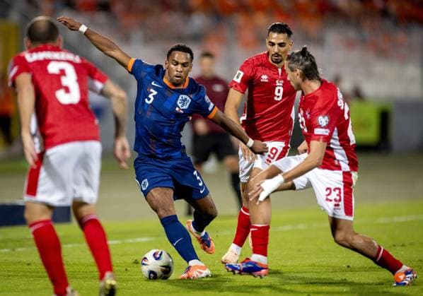 ATTARD - (l-r) Ryan Camenzuli of Malta, JurriÃ«n Timber of the Netherlands, Ilyas Chouaref of Malta, and Alexander Satariano of Malta at the National Stadium during the Dutch national team, Nationalteam s 2026 FIFA World Cup, WM, Weltmeisterschaft, Fussball qualifying match against Malta. ANP KOEN VAN WEEL xVIxANPxSportx xxANPxIVx 538808548 originalFilename: 538808548.jpg