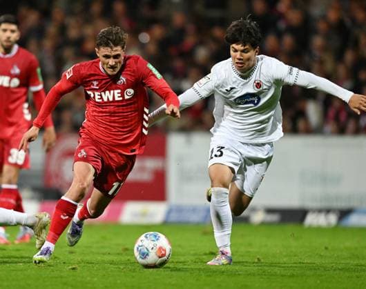 09 10 2025, xophax, Soccer Bundesliga 2025 Test match Cologne Cup international break 1 FC Köln vs Viktoria Köln Aleesio Castro Montes, left 1 FC Köln and Fabian Fricke , right Viktoria Köln Köln