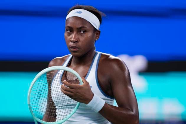 (251010) -- WUHAN, Oct. 10, 2025 -- Coco Gauff of the United States reacts during the women s singles round of 16 match against Zhang Shuai of China at the 2025 Wuhan Open tennis tournament in Wuhan, central China s Hubei Province, Oct. 9, 2025. ) (SP)CHINA-WUHAN-TENNIS-WUHAN OPEN-WOMEN S SINGLES (CN) WuxZhizun 