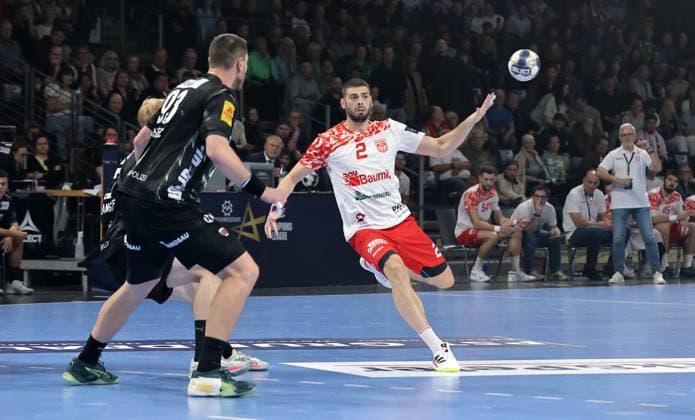 Mijajlo Marsenic, Branko Vujovic on the ball duel Match scene Action Sport Handball CL Champions League Champions League Men 4 Matchday Season 2025 2026 09 10 2025 Füchse Berlin vs Dinamo Bucharest in the Max Schmeling Halle