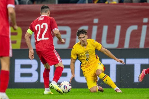 Vadim Rata S in duel cu Kevin Ciubotaru D , Romania vs Moldova, Football, Friendly match, International match, 09 10 2025 Bucharest Bucharest Romania Copyright: xkolbert-press MarcxMarasescux