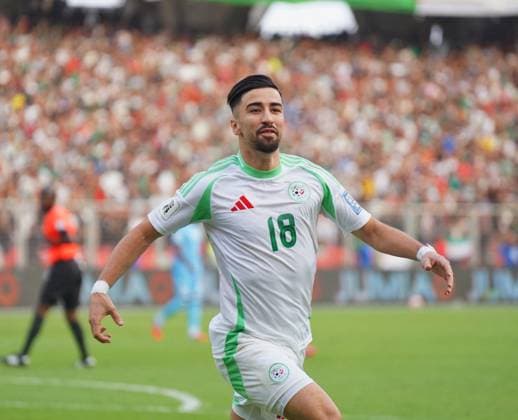 World Cup Qualifiers - Algeria v Somalia Ayoub Ghezala of the Algerian national soccer team during Algeria v Somalia compete for a World Cup qualifying match at Miloud Hadefi Stadium in Bir El Djir. Bir El Djir, Algérie, October 9, 2025. Photo by Hamza Bouhara ABACAPRESS.COM Oran Algeria  Copyright: xBouharaxHamza ABACAx