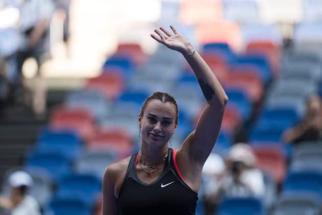 (251010) -- WUHAN, Oct. 10, 2025 -- Aryna Sabalenka celebrates after the women s singles quarterfinal match between Elena Rybakina of Kazakhstan and Aryna Sabalenka of Belarus at the 2025 Wuhan Open tennis tournament in Wuhan, central China s Hubei Province, Oct. 10, 2025. ) (SP)CHINA-WUHAN-TENNIS-WUHAN OPEN-WOMEN S SINGLES (CN) WuxZhizun 