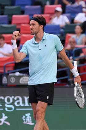 (251010) -- SHANGHAI, Oct. 10, 2025 -- Arthur Rinderknech of France celebrates for scoring while competing against Felix Auger-Aliassime of Canada during the men s singles quarterfinal at the ATP, Tennis Herren World Tour Shanghai Masters tennis tournament in Shanghai, east China, Oct. 10, 2025. ) (SP)CHINA-SHANGHAI-TENNIS-ATP TOUR-SHANGHAI MASTERS-MEN S SINGLES (CN) WangxXiang 