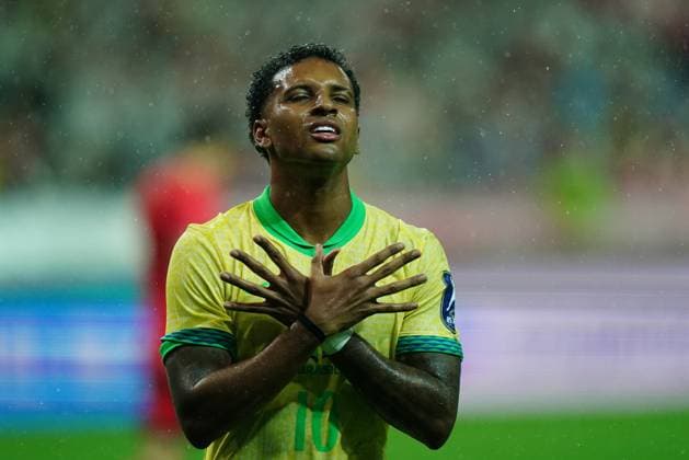 Friendly football match ( South Korea vs Brazil - 20251010 ) SEOUL, SOUTH KOREA, OCT 10: Rodrygo of Brazil National Football Team celebrates after scoring during the friendly football match match between South Korea National Football Team and Brazil National Football Team at the Seoul World Cup Stadium in Seoul, South Korea on October 10, 2025. (Editorial Use Only) Seoul the Seoul World Cup Stadium South Korea 8230_285276 Copyright: xSeokyongxLee PentaxPressx