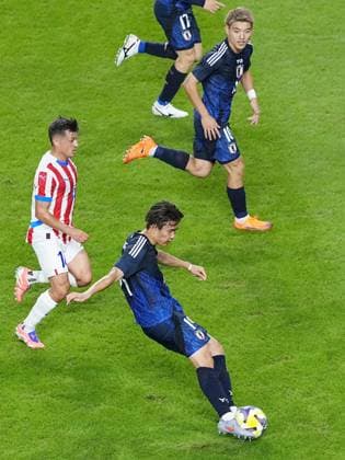 Football: Friendly between Japan and Paraguay Japan s Koki Ogawa (bottom) scores in the first half of an International Friendly, Länderspiel, Nationalmannschaft against Paraguay at Panasonic Stadium Suita in Suita, Osaka Prefecture, on Oct. 10, 2025.  A14AA0004929548P