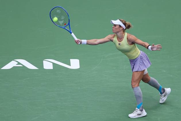 WUHAN, CHINA - OCTOBER 10: Laura Siegemund of Germany competes in the Women s Singles Quarterfinal match against Coco Gauff of the United States on day 7 of 2025 Wuhan Open at Optics Valley International Tennis Center on October 10, 2025 in Wuhan, Hubei Province of China.  Copyright: xVCGx 111596359889