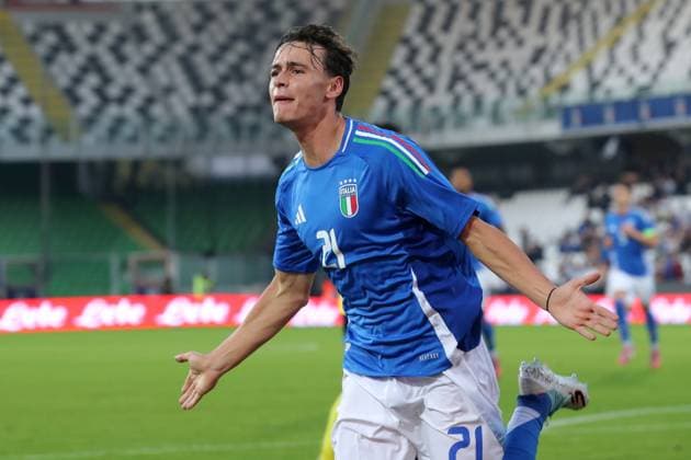 NicolÃ² Pisilli (Italy) celebrates during the UEFA qualification under 21 soccer match between Italy and Sweden at the Orogel Stadium - Dino Manuzzi, north est Italy - Friday, October 9, 2025. - Soccer .  Copyright: xFabrizioxZani LaPressex