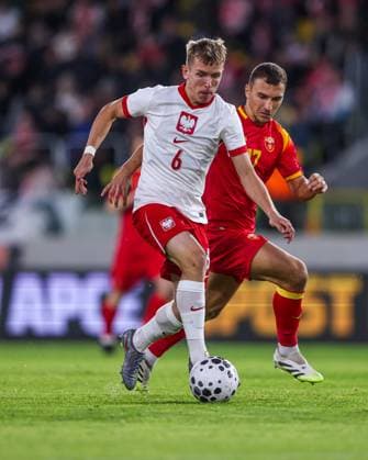 10.10.2025 KATOWICE, NOWA BUKOWA PILKA NOZNA (FOOTBALL) UEFA ELIMINACJE MISTRZOSTW EUROPY U21, U 21 MECZ POLSKA - CZARNOGORA NZ ANTONI KOZUBAL FOTO LUKASZ GROCHALA CYFRASPORT NEWSPIX.PL --- newspix.pl POLAND OUT! 